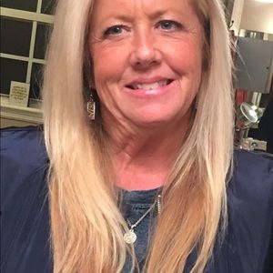 Meet your Posher, Cheri